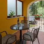 Apartment Pinia-marina