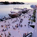 Apartman Pinia-marina *