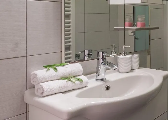 Pinia-marina * Porec